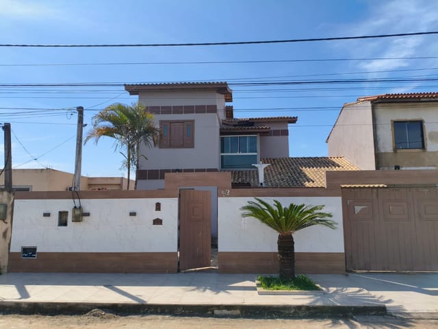 Casa com 300m² 4 quartos e 4 banheiros, à venda, no bairro Tropical em Campos dos Goytacazes