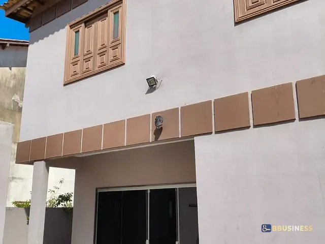 Casa com 300m² 4 quartos e 4 banheiros, à venda, no bairro Tropical em Campos dos Goytacazes