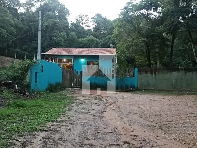 Casa com 200m² 3 quartos e 2 banheiros, à venda, no bairro Jardim Celeste em Jundiaí