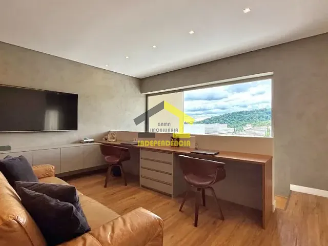 Casa com 576m² 4 quartos e 5 banheiros, à venda, no bairro Alphaville em Santana de Parnaíba