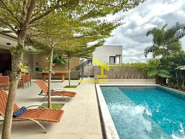Casa com 576m² 4 quartos e 5 banheiros, à venda, no bairro Alphaville em Santana de Parnaíba