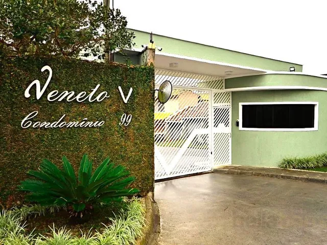 Casa com 357m² 4 quartos e 5 banheiros, à venda, no bairro São Braz em Curitiba