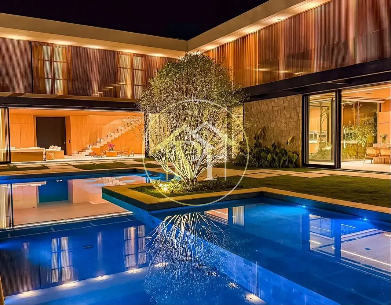 Casa, 7 quartos, 974 m² - Foto 2