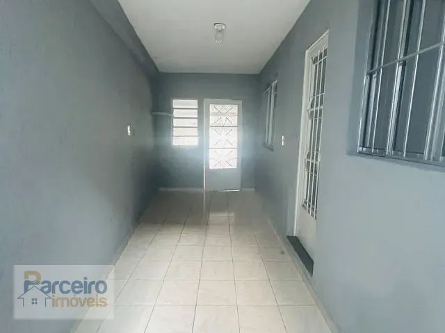 Casa com 135m² 3 quartos e 2 banheiros, para alugar, no bairro Vila Guilhermina em São Paulo