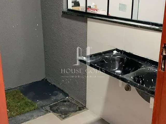 Casa com 180m² 2 quartos e 2 banheiros, à venda, no bairro Residencial Itaipu em Goiânia