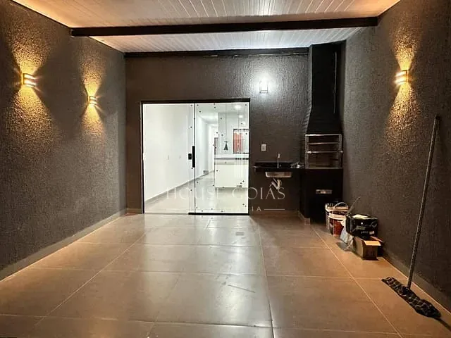 Casa com 180m² 2 quartos e 2 banheiros, à venda, no bairro Residencial Itaipu em Goiânia