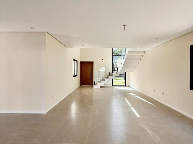 Casa com 189m² 3 quartos e 3 banheiros, à venda, no bairro Jardim Carvalho em Ponta Grossa