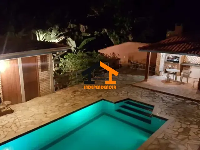 Casa com 625m² 5 quartos e 3 banheiros, à venda, no bairro Parque Viana em Barueri
