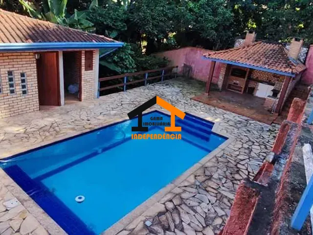 Casa com 625m² 5 quartos e 3 banheiros, à venda, no bairro Parque Viana em Barueri
