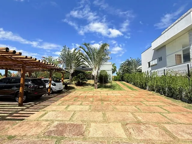 Casa com 2000m² 4 quartos e 3 banheiros, à venda ou para alugar, no bairro Rodovia em Sertanópolis