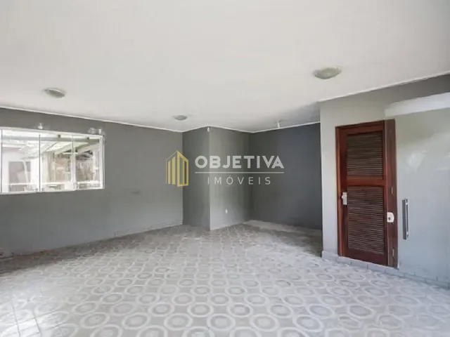 Casa 5 quartos e 4 banheiros, à venda, no bairro Jardim Lindóia em Porto Alegre