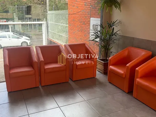 Casa 5 quartos e 4 banheiros, à venda, no bairro Jardim Lindóia em Porto Alegre