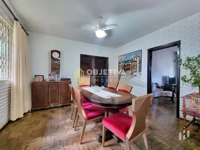 Casa com 831m² 3 quartos e 2 banheiros, à venda, no bairro Guarani em Novo Hamburgo
