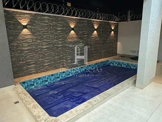 Casa com 300m² 3 quartos e 4 banheiros, à venda, no bairro Residencial Monte Cristo em Trindade