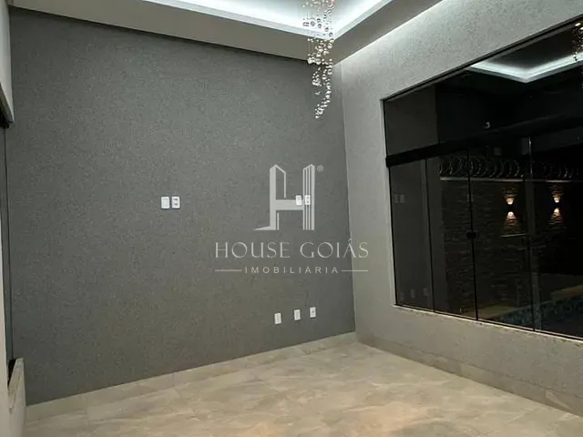Casa com 300m² 3 quartos e 4 banheiros, à venda, no bairro Residencial Monte Cristo em Trindade