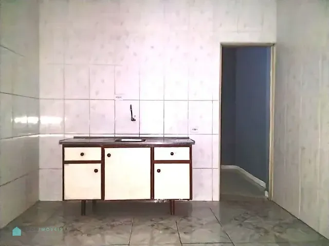 Casa com 24m² 1 quarto e 1 banheiro, para alugar, no bairro Brasilândia em São Paulo