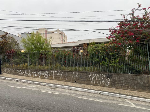 Casa 4 quartos e 2 banheiros, à venda, no bairro Osvaldo Cruz em São Caetano do Sul