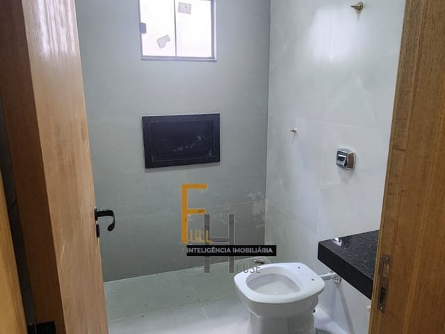 Casa com 150m² 3 quartos e 2 banheiros, à venda, no bairro Parque João Braz - Cidade Industrial em Goiânia