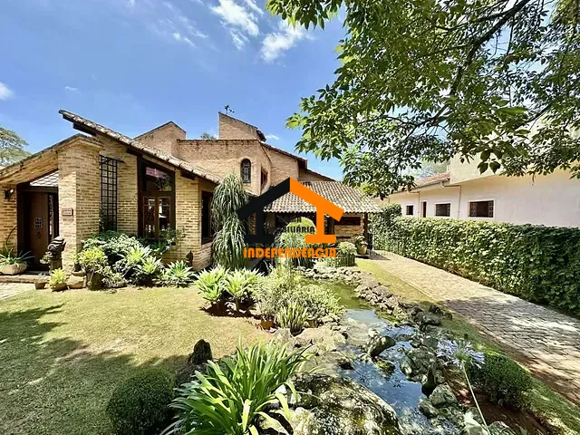 Casa com 680m² 4 quartos e 6 banheiros, à venda, no bairro Jardim do Golf I em Jandira