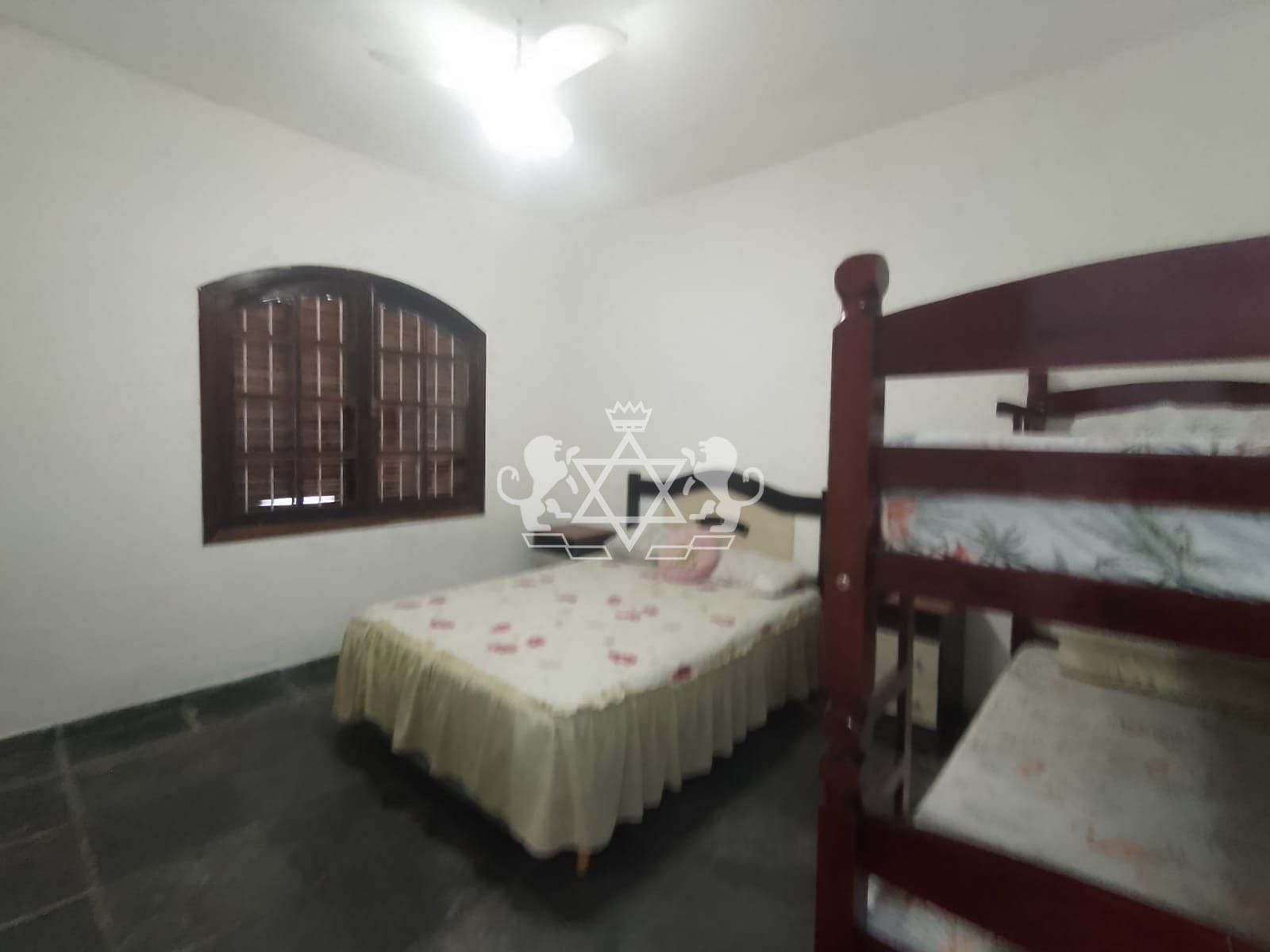 Casa à venda com 4 quartos, 180m² - Foto 27