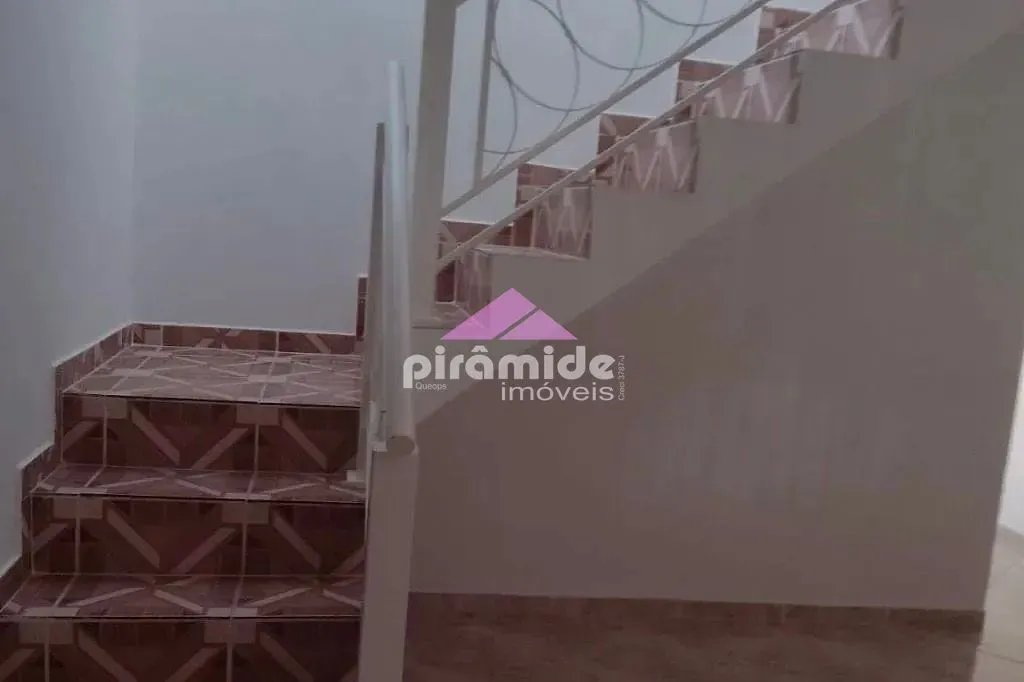 Casa, 4 quartos, 131 m² - Foto 4