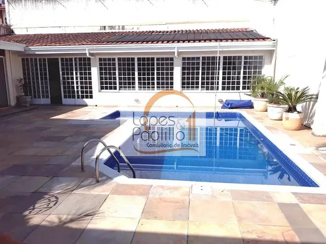 Casa com 570m² 4 quartos e 5 banheiros, à venda, no bairro Jardim Itaperi em Atibaia