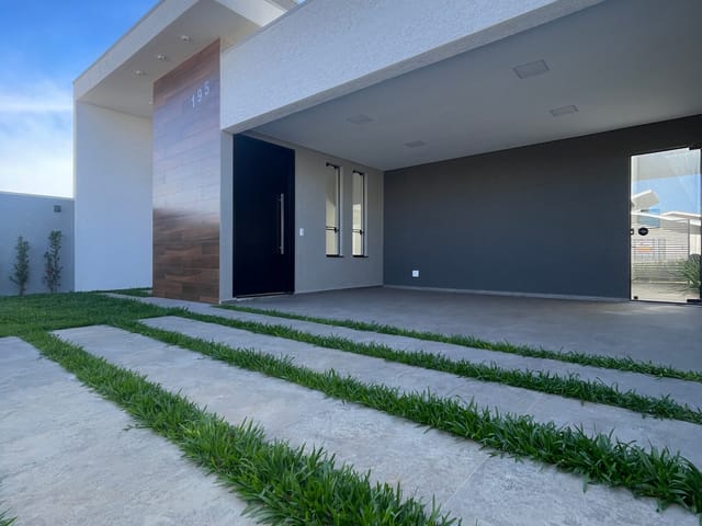 Casa 3 quartos e 2 banheiros, à venda, no bairro Cará-cará em Ponta Grossa
