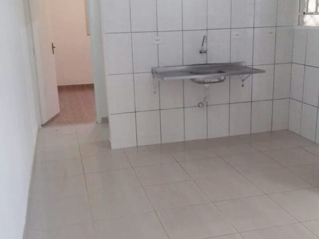 Casa com 165m² 2 quartos e 1 banheiro, à venda, no bairro Vista Alegre em Pindamonhangaba