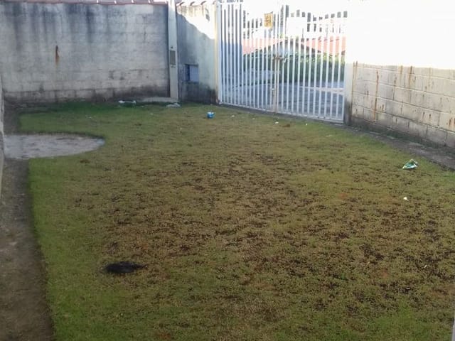 Casa com 165m² 2 quartos e 1 banheiro, à venda, no bairro Vista Alegre em Pindamonhangaba