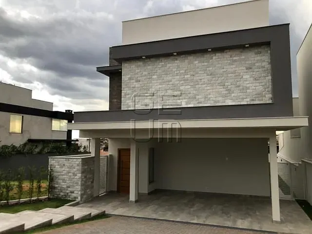 Casa com 256m² 3 quartos e 4 banheiros, à venda, no bairro Tauá Tangará em Londrina