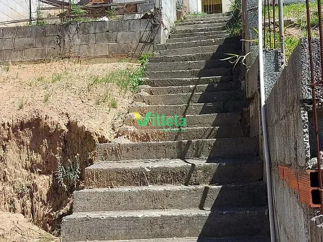 Casa com 154m² 1 quarto e 1 banheiro, à venda, no bairro Jardim Paineira em Itaquaquecetuba