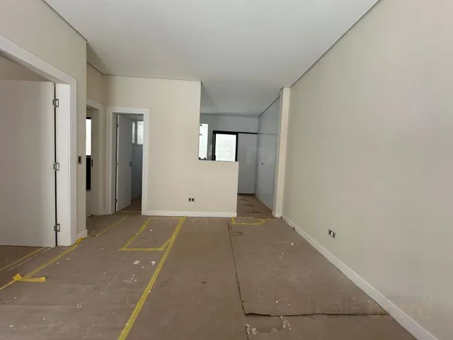 Casa com 106m² 2 quartos e 1 banheiro, à venda, no bairro Centro em Guaratuba