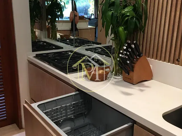 Casa com 500m² 3 quartos e 5 banheiros, para alugar, no bairro Vila Fasano em Porto Feliz