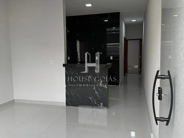 Casa com 120m² 2 quartos e 2 banheiros, à venda, no bairro Residencial Santa Fé em Trindade