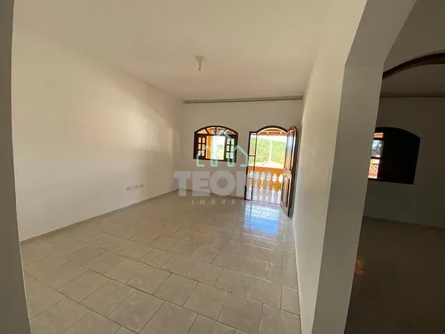 Casa 3 quartos e 1 banheiro, à venda, no bairro Santa Terezinha em São Luiz do Paraitinga