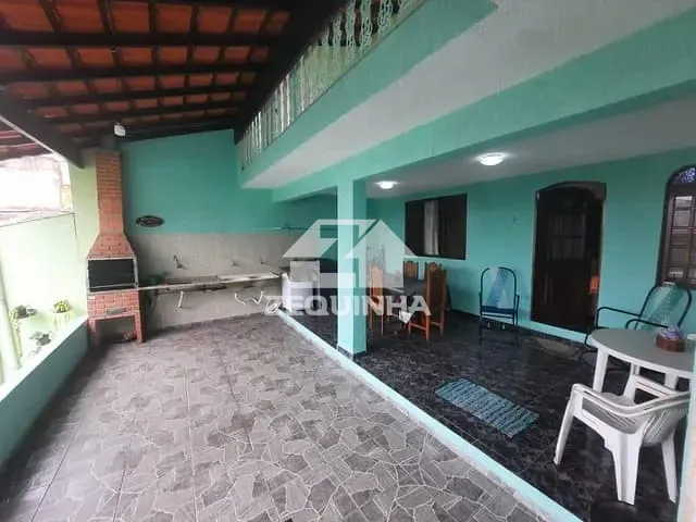 Casa com 250m² 3 quartos e 3 banheiros, à venda, no bairro Bela Vista em Osasco