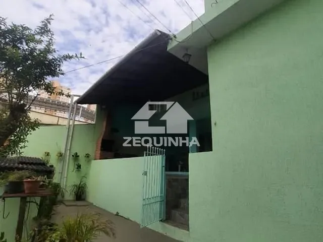 Casa com 250m² 3 quartos e 3 banheiros, à venda, no bairro Bela Vista em Osasco