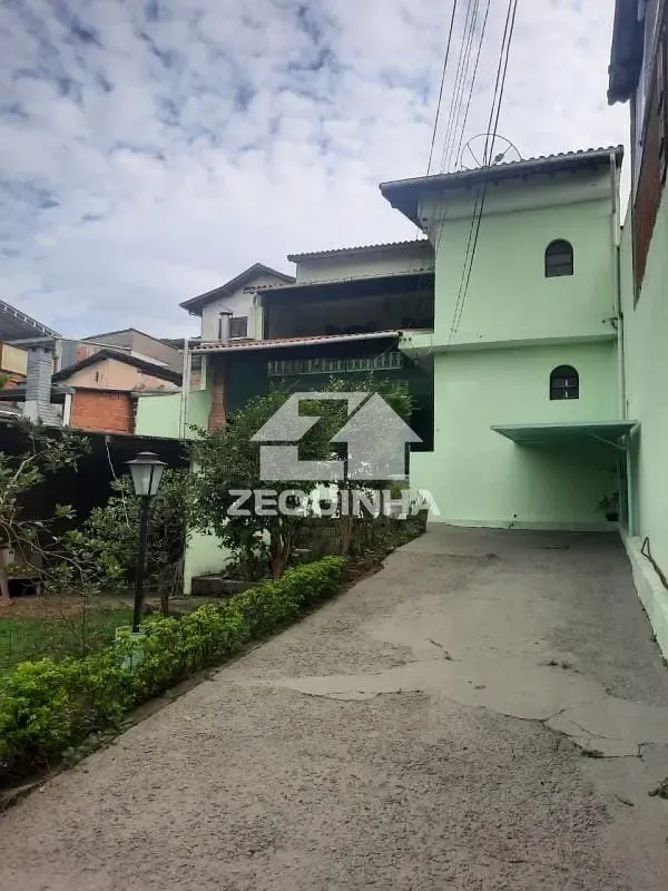 Casa, 3 quartos, 176 m² - Foto 4