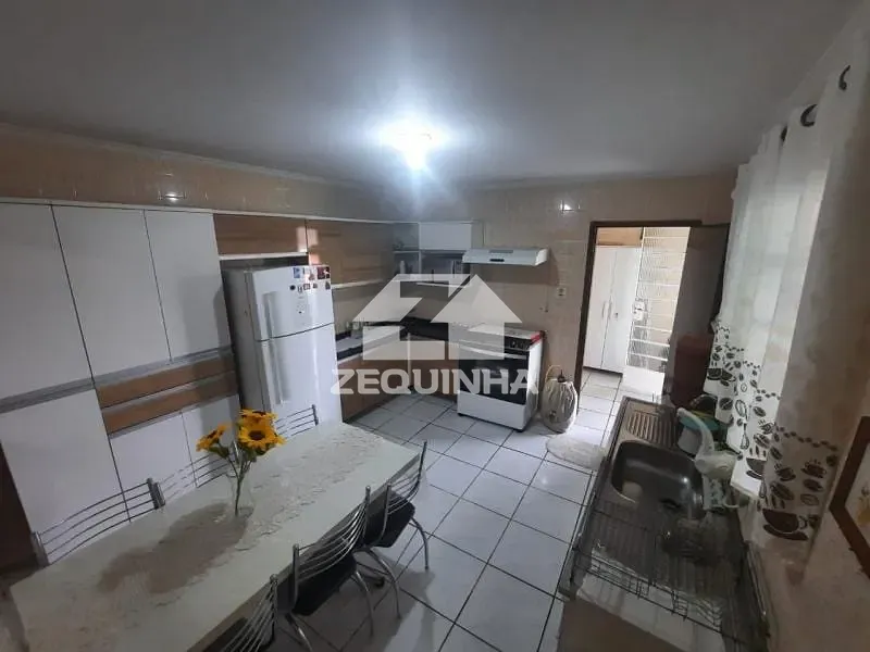 Casa, 3 quartos, 176 m² - Foto 10