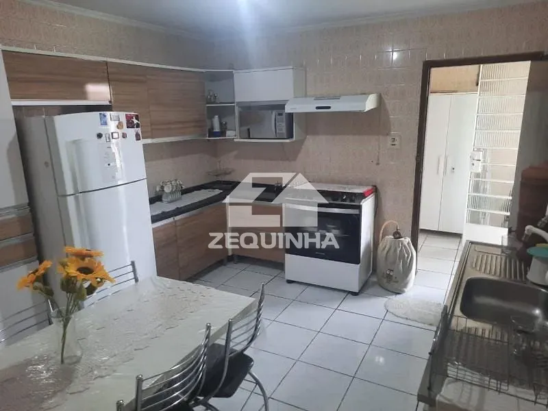 Casa, 3 quartos, 176 m² - Foto 13
