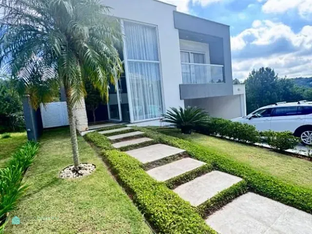 Casa com 360m² 3 quartos e 4 banheiros, à venda, no bairro Sítio do Morro em Santana de Parnaíba