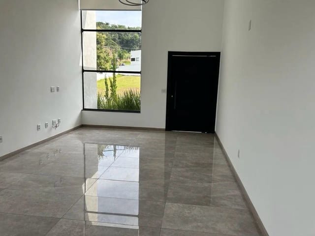Casa 3 quartos e 3 banheiros, à venda, no bairro Alphaville em Rio das Ostras
