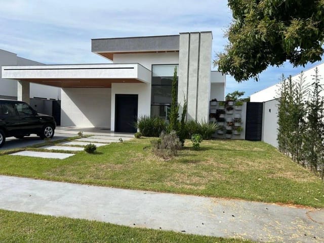 Casa 3 quartos e 3 banheiros, à venda, no bairro Alphaville em Rio das Ostras