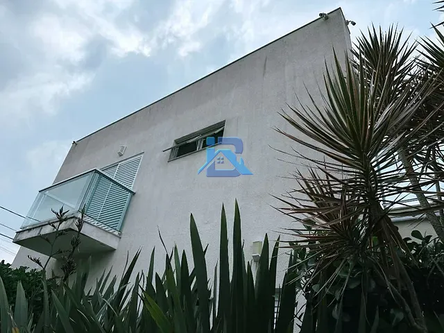 Casa com 458m² 4 quartos e 6 banheiros, à venda, no bairro Residencial Fazenda Serrinha em Itatiba