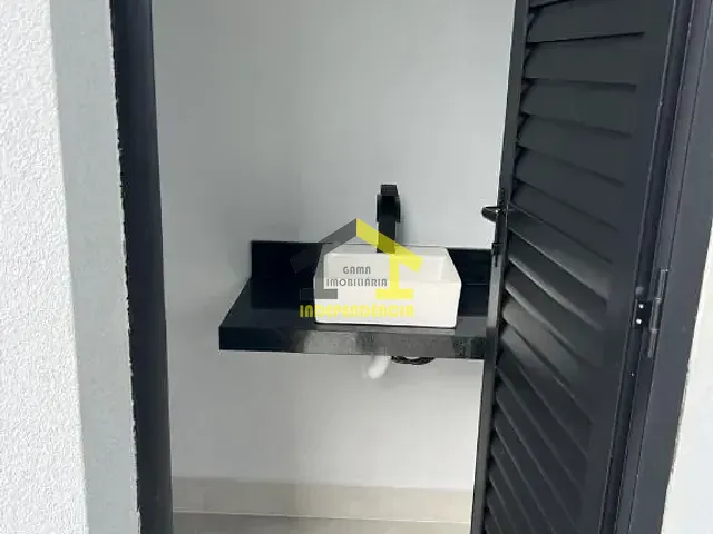Casa com 500m² 3 quartos e 1 banheiro, à venda, no bairro Chácara Santa Cruz dos Pires em Itatiba