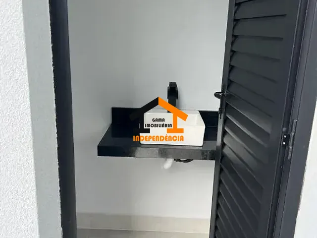 Casa com 500m² 3 quartos e 1 banheiro, à venda, no bairro Chácara Santa Cruz dos Pires em Itatiba