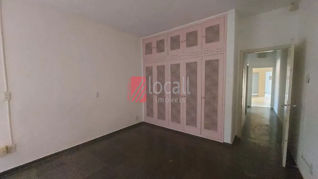 Casa com 3 quartos para aluguel, 217m² — foto 14 de 14