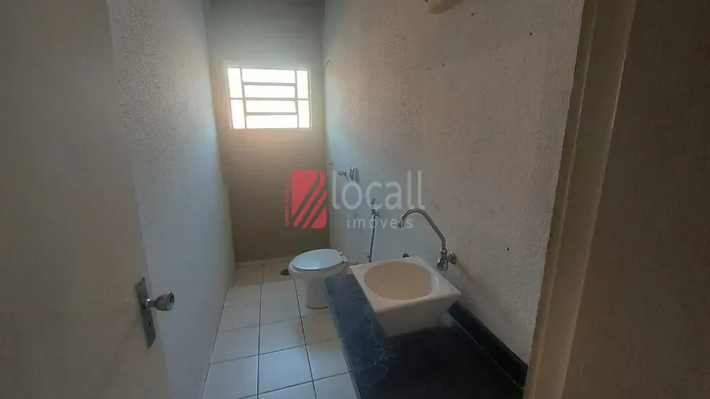 Casa com 3 quartos para aluguel, 217m² — foto 10 de 14