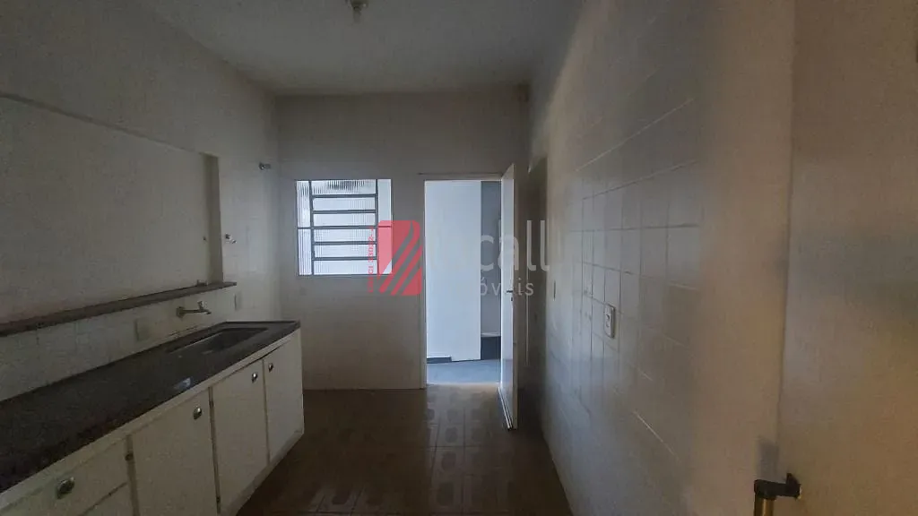 Casa com 3 quartos para aluguel, 217m² — foto 5 de 14