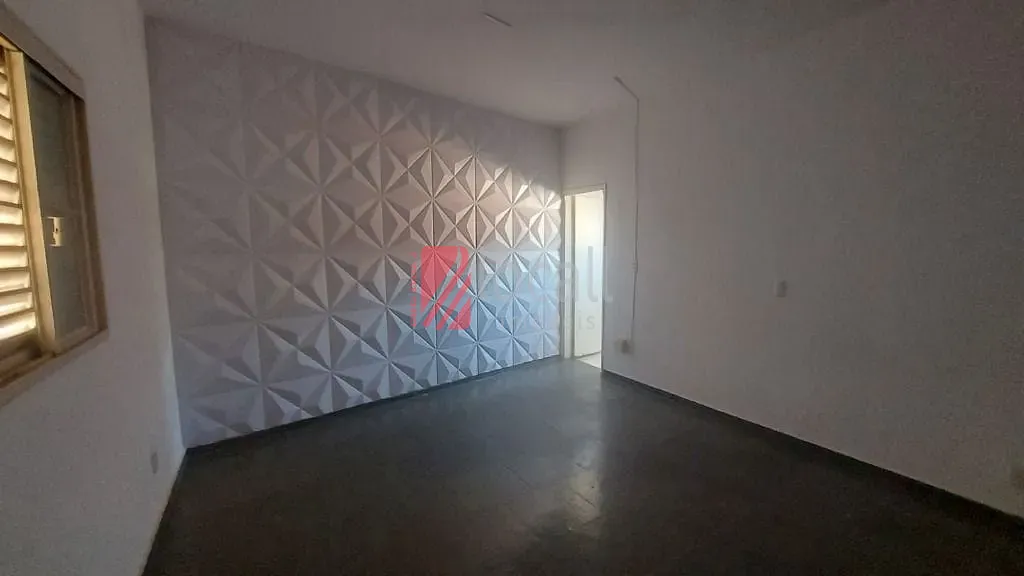 Casa com 3 quartos para aluguel, 217m² — foto 13 de 14